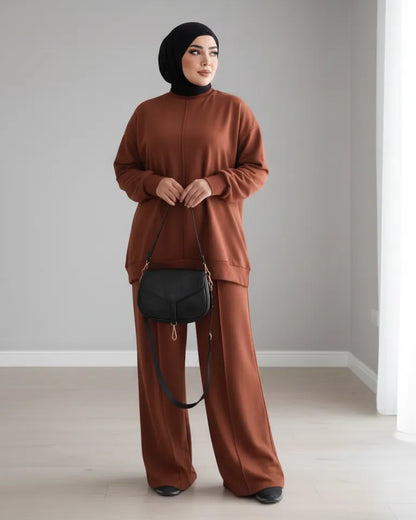 طقم نسائي قطعتين محتشم – سويتشيرت وبنطال واسع