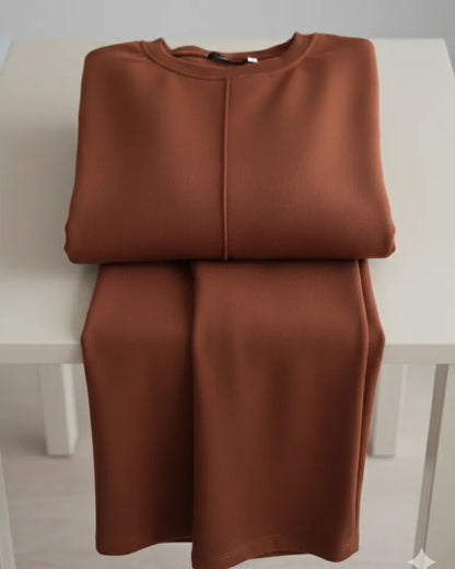 طقم نسائي قطعتين محتشم – سويتشيرت وبنطال واسع