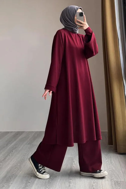 طقم محتشم بقميص طويل بتصميم حديث