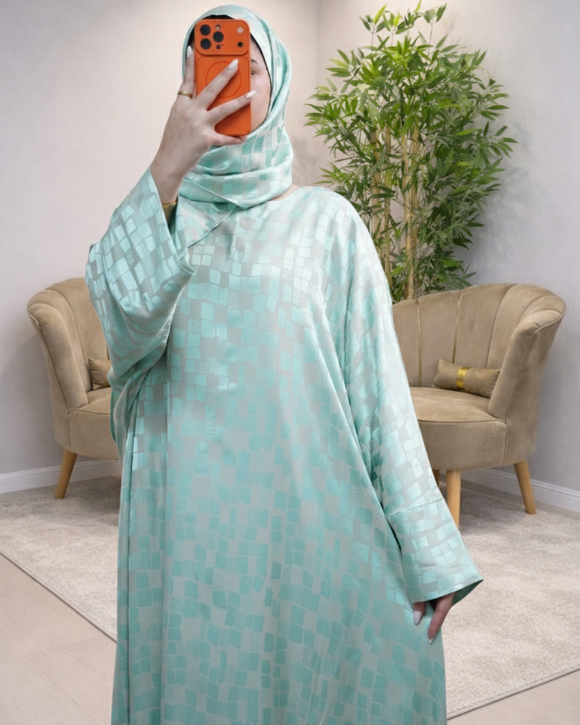 عباية رمضانية بالفولار – تصميم محتشم وراقي